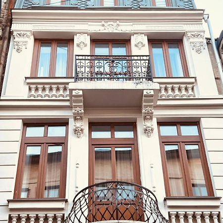 Selari Chambre Букурещ Екстериор снимка