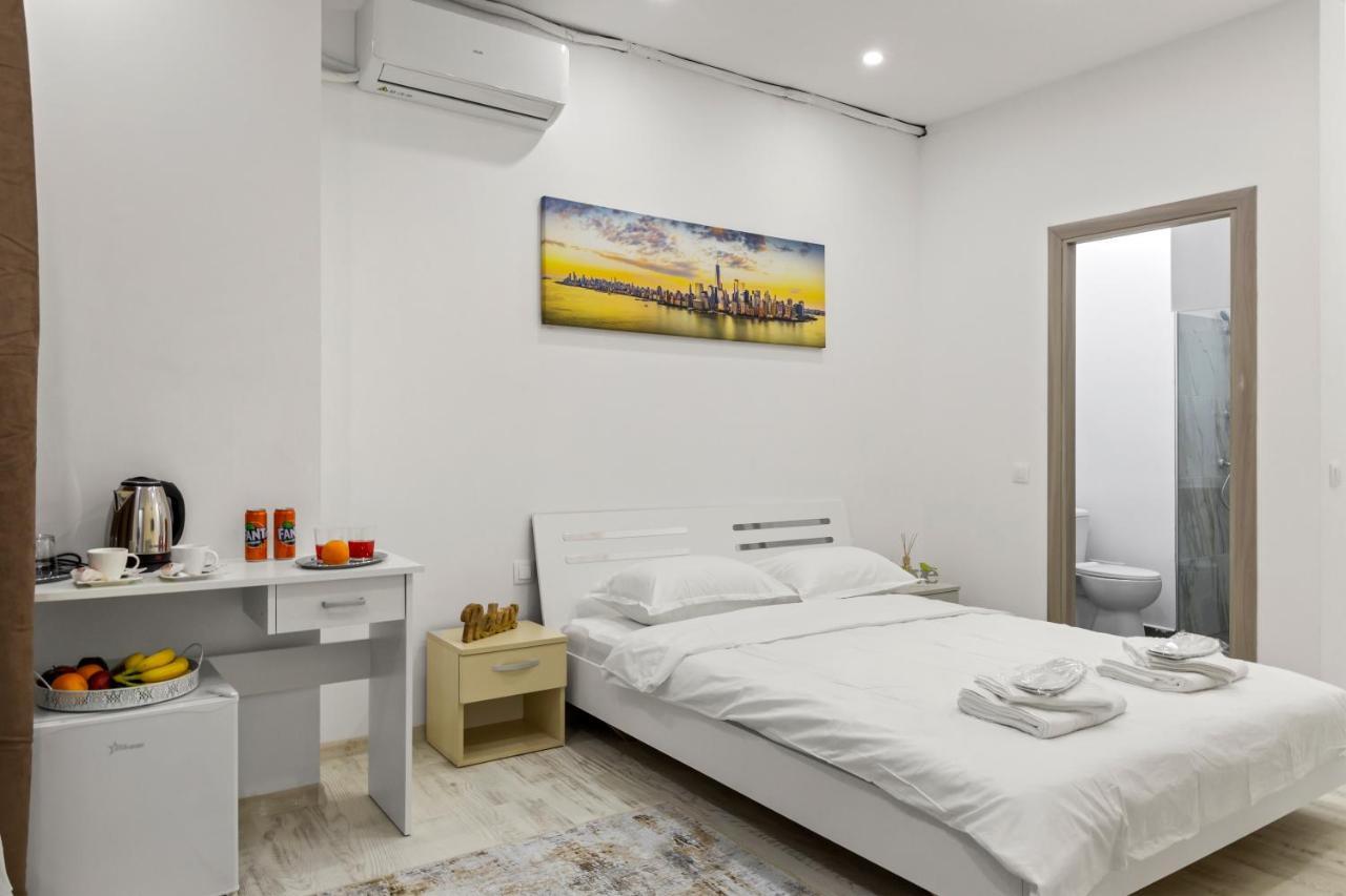 Selari Chambre Букурещ Екстериор снимка