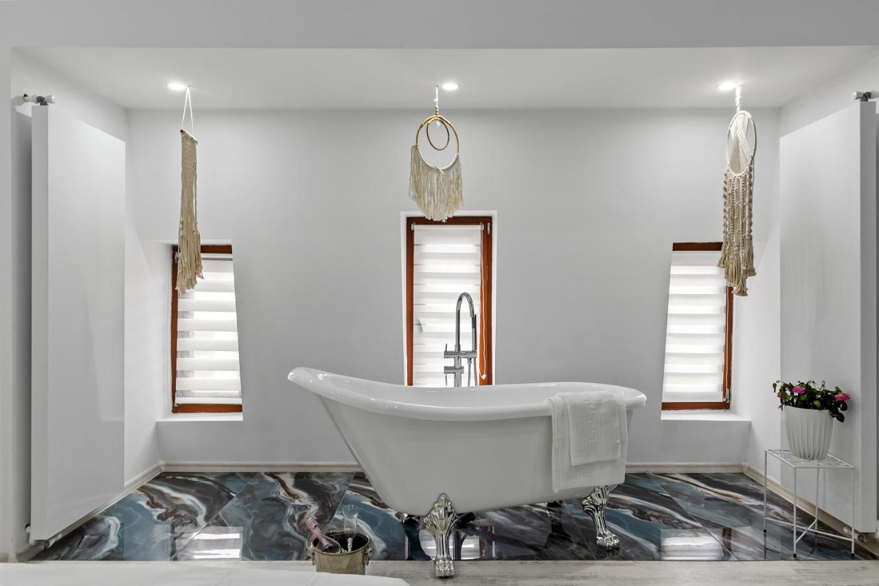 Selari Chambre Букурещ Екстериор снимка